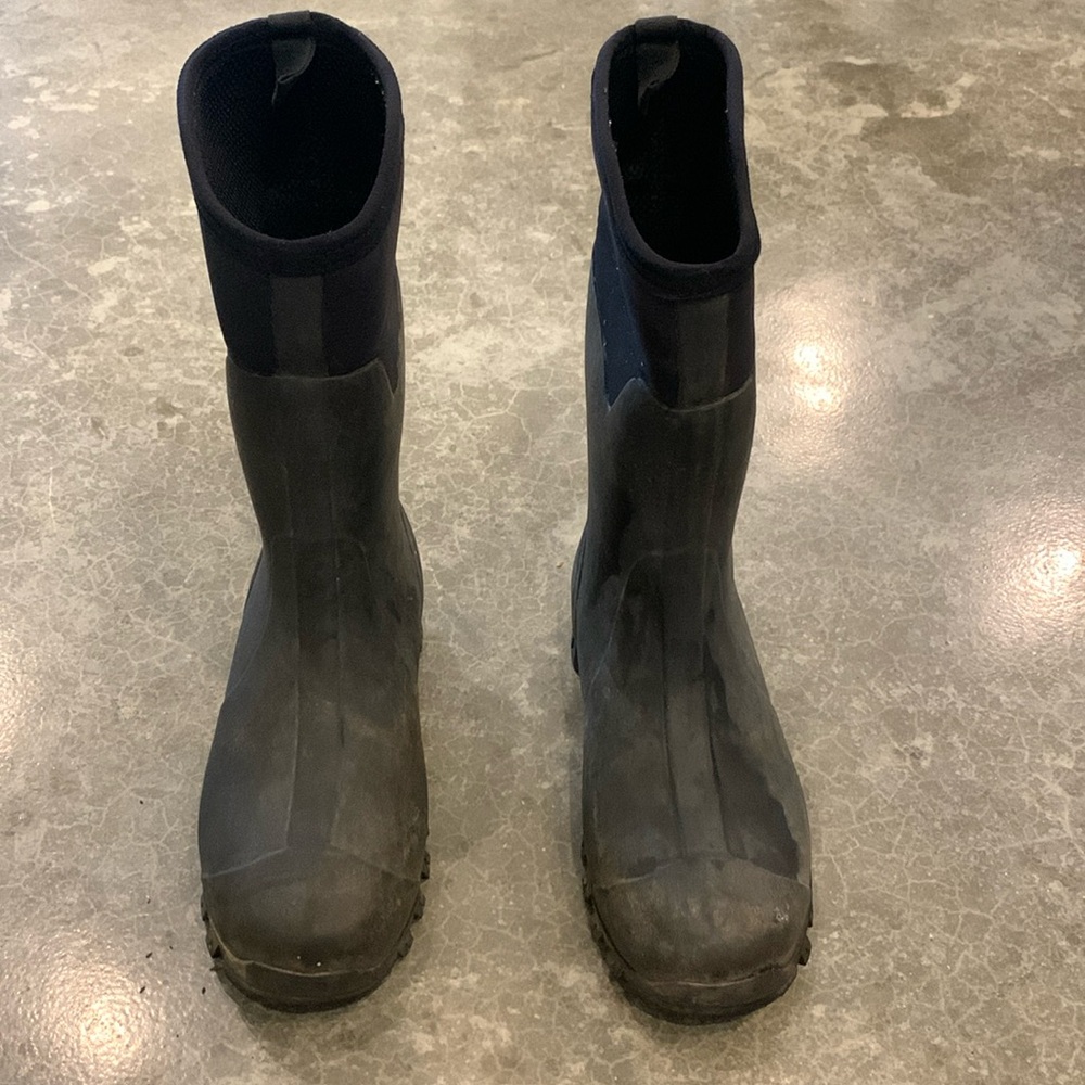 Size 11 Men’s Itasca Boots